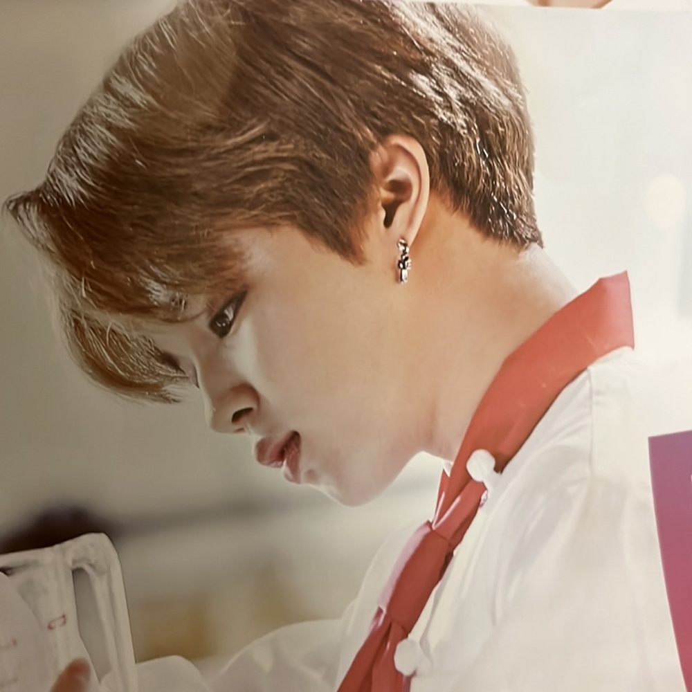 BTS World the poster - Picture 4 of 9